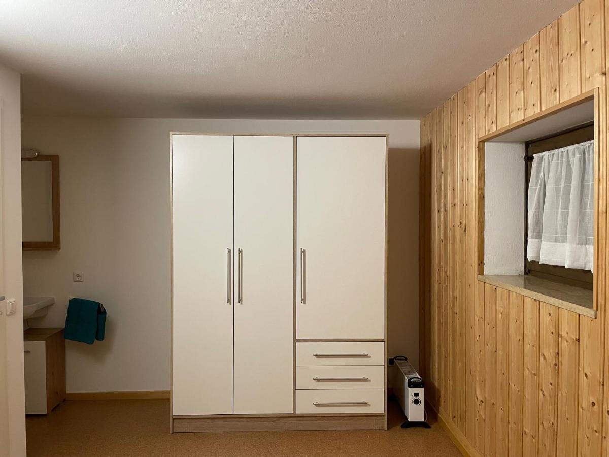Grosszuegiges Domizil, 90Qm, Mit Terrasse, Garten, Infrarotkabine Und Garage Marquartstein Esterno foto
